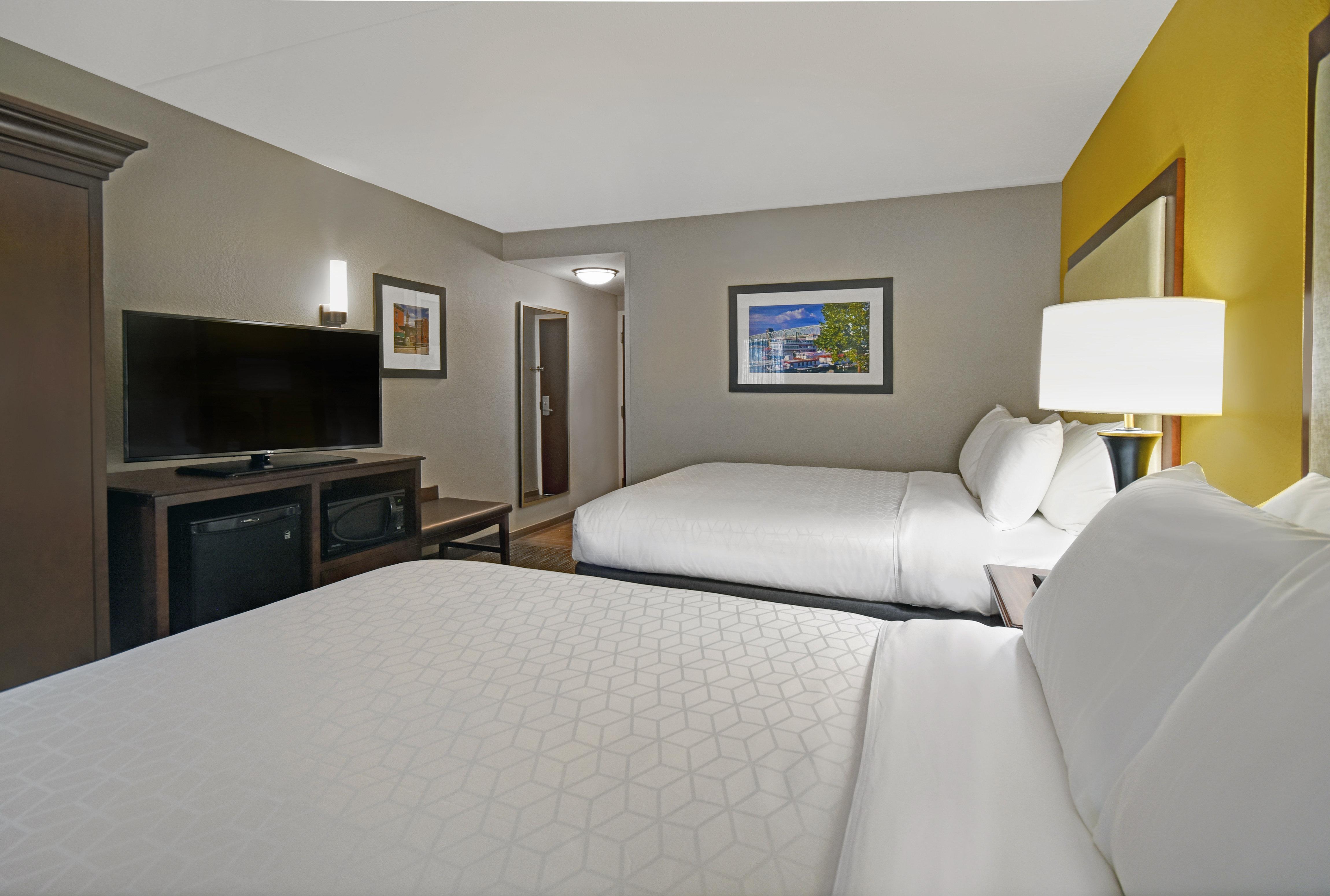 Holiday Inn Express & Suites Cincinnati Riverfront, An Ihg Hotel Covington Exterior foto